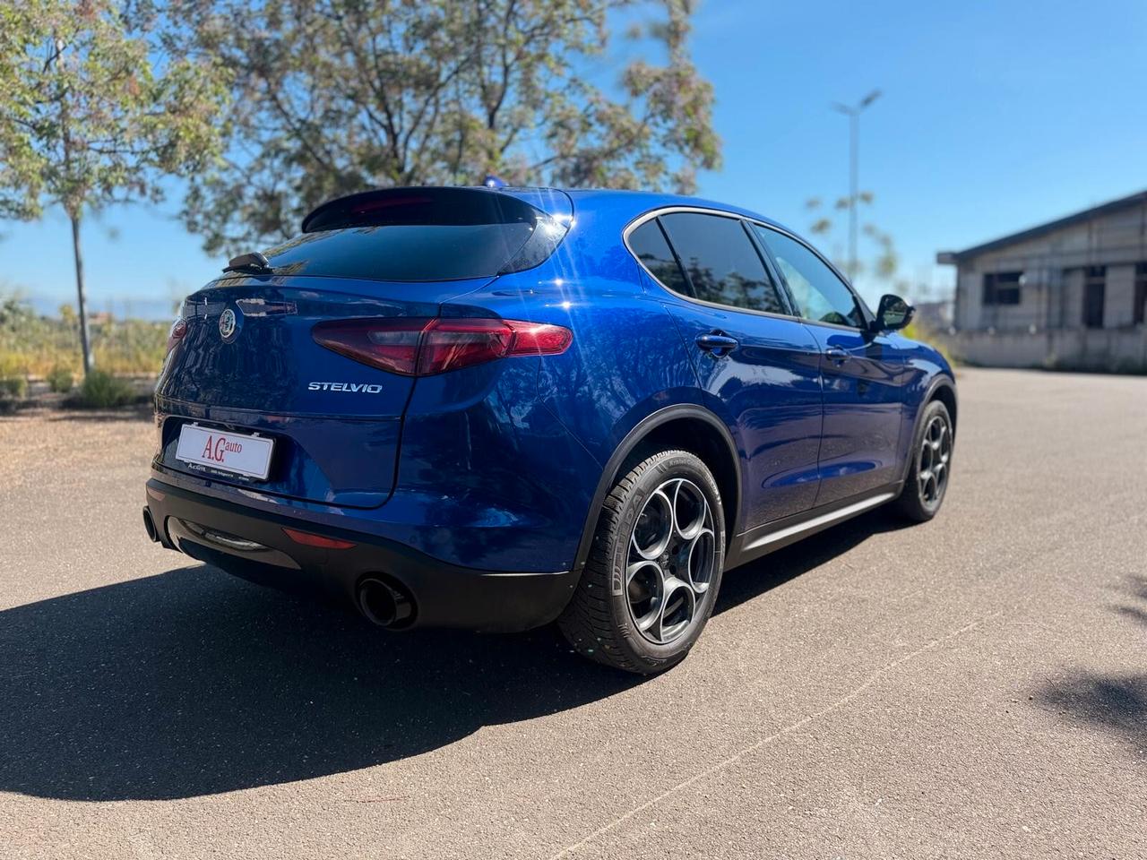 Alfa Romeo Stelvio 2.2 Turbodiesel 190 CV AT8 Q4 Sprint