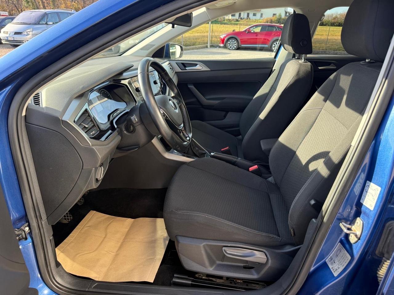 Volkswagen Polo 1.0 TSI DSG R-Line