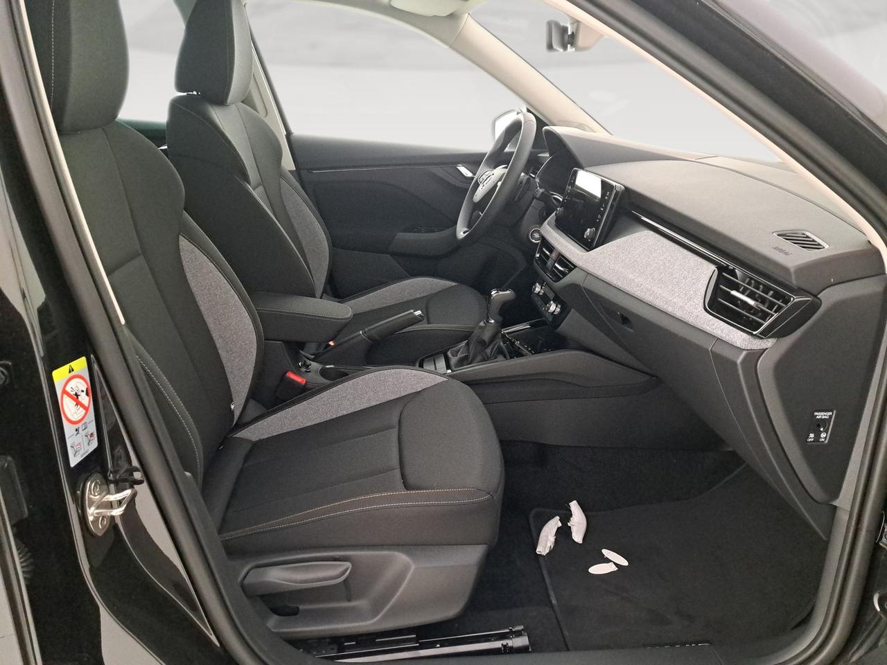 Skoda Kamiq 1.0 tsi black dots 115cv dsg