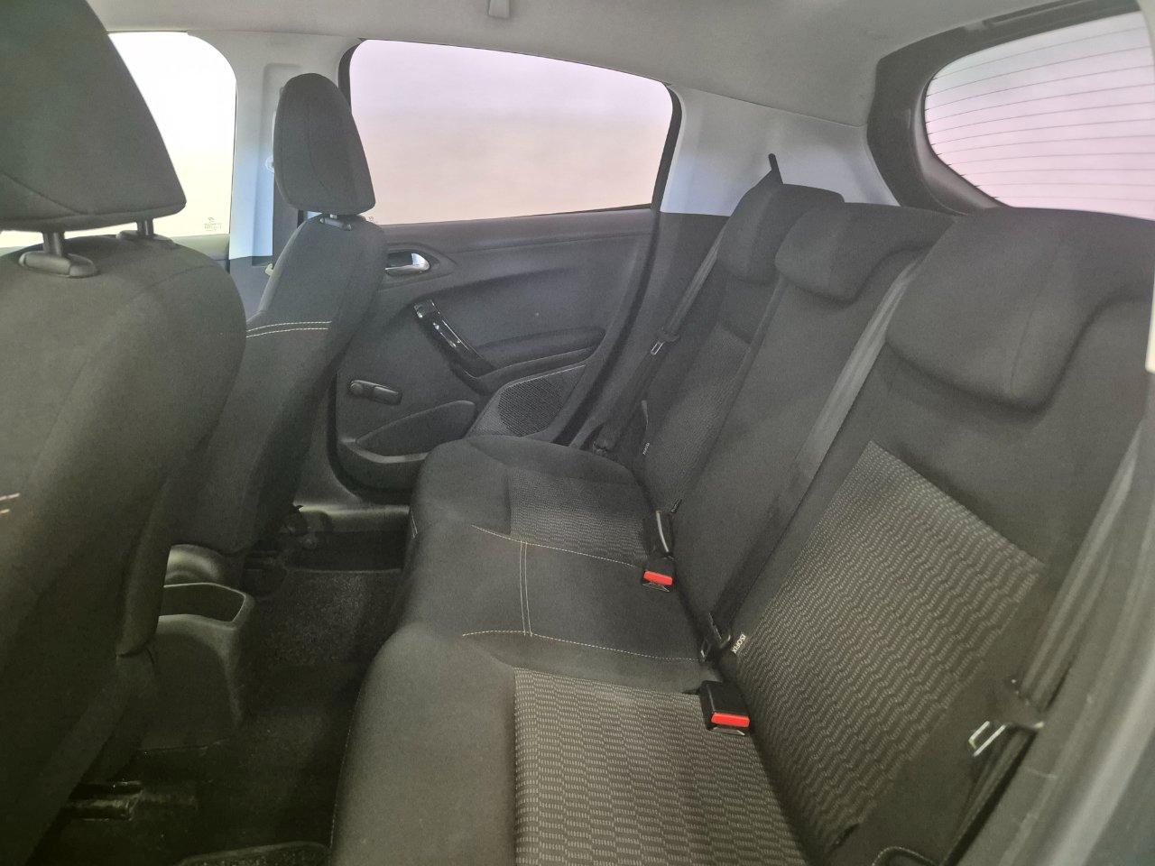 Peugeot 208 5p 1.2 puretech Active gpl 82cv - UNIPROPRIETARIO - NEOPATENTATI - Sens. park. - Cruise/Lim