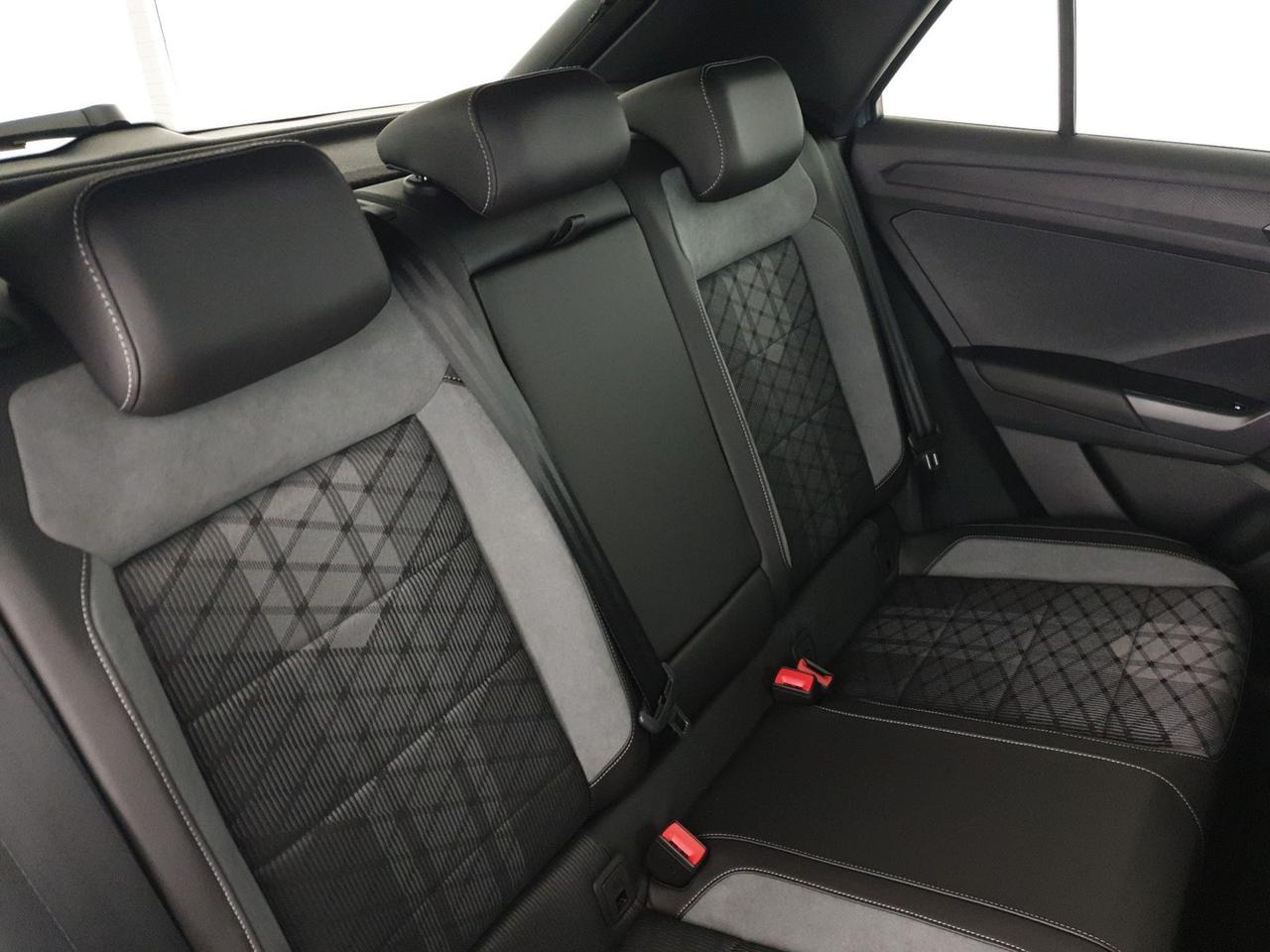 Volkswagen T-Roc 1.5 tsi r-line plus dsg