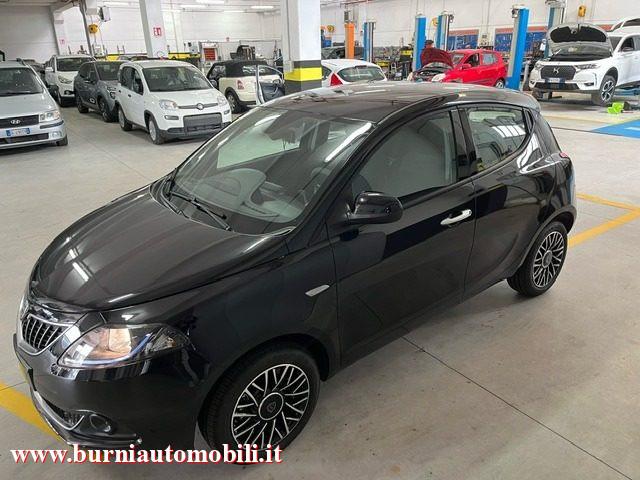 LANCIA Ypsilon 1.0 Hybrid Platino PREZZO VERO