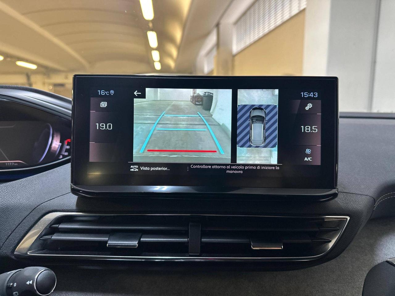 Peugeot 3008 1.5 bluehdi GT Pack 130cv