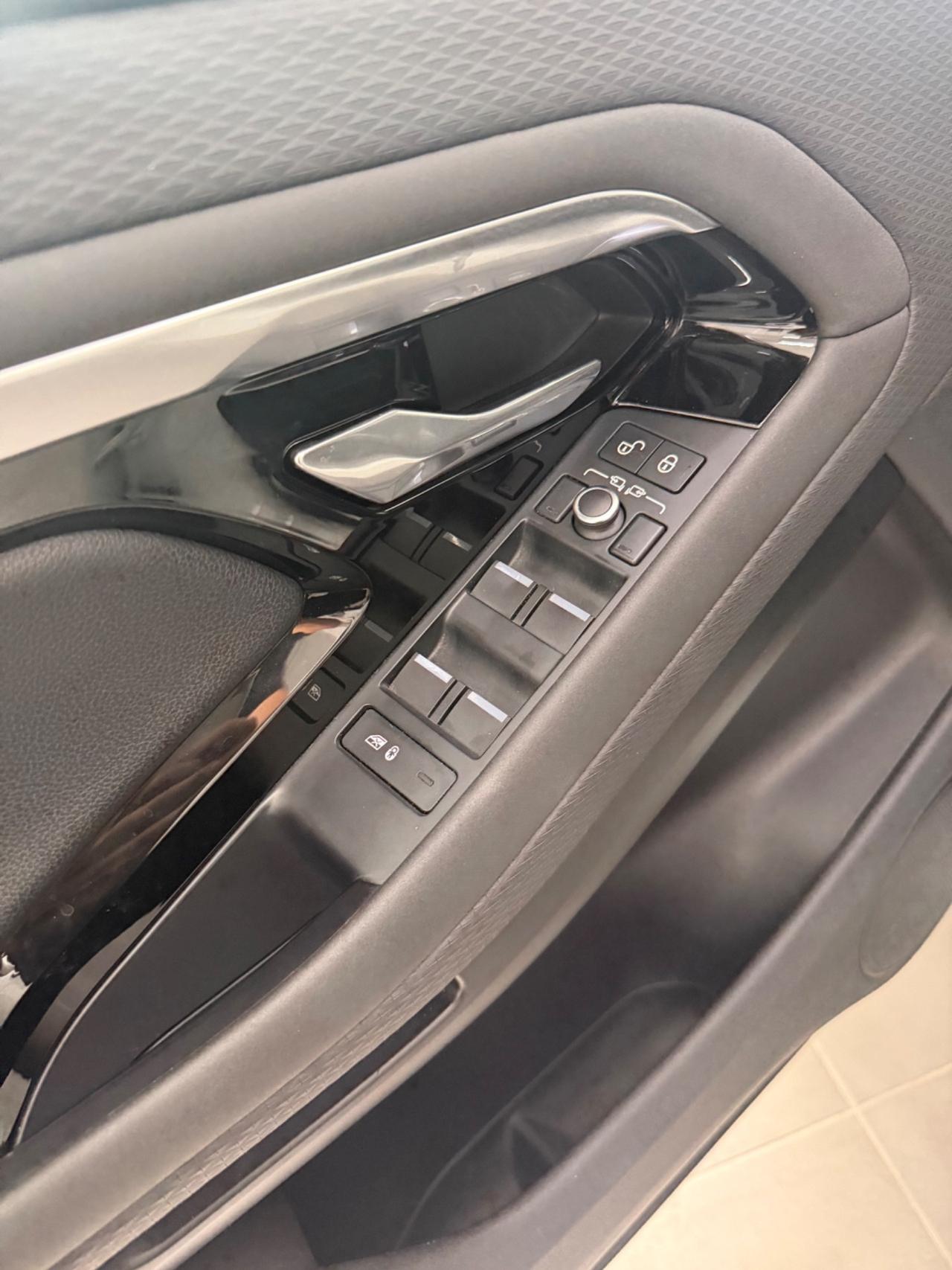 Range rover Evoque 2.0D 150 CV FINANZIABILE