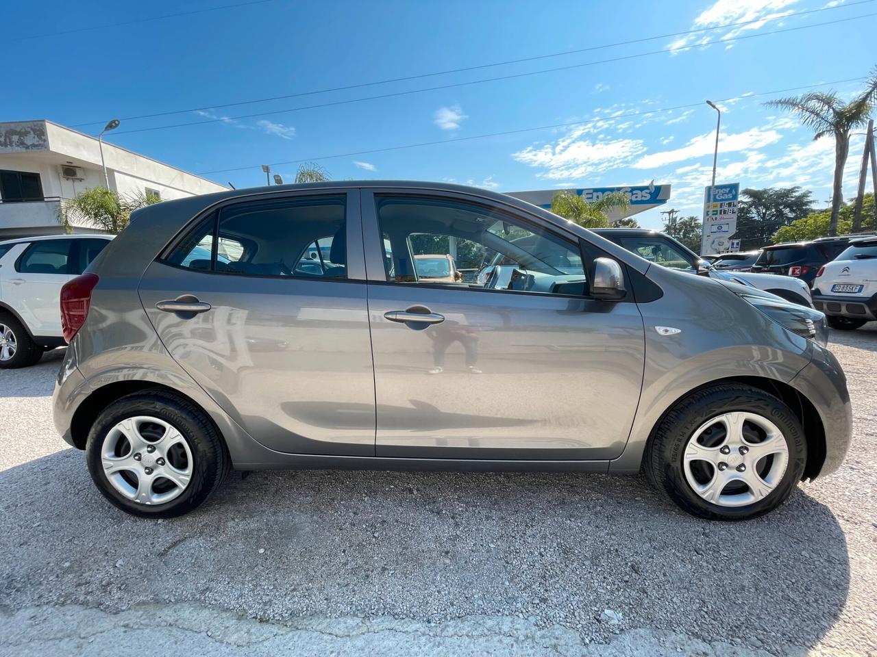 KIA PICANTO 1.0 BENZ 2019 5P 50.000KM