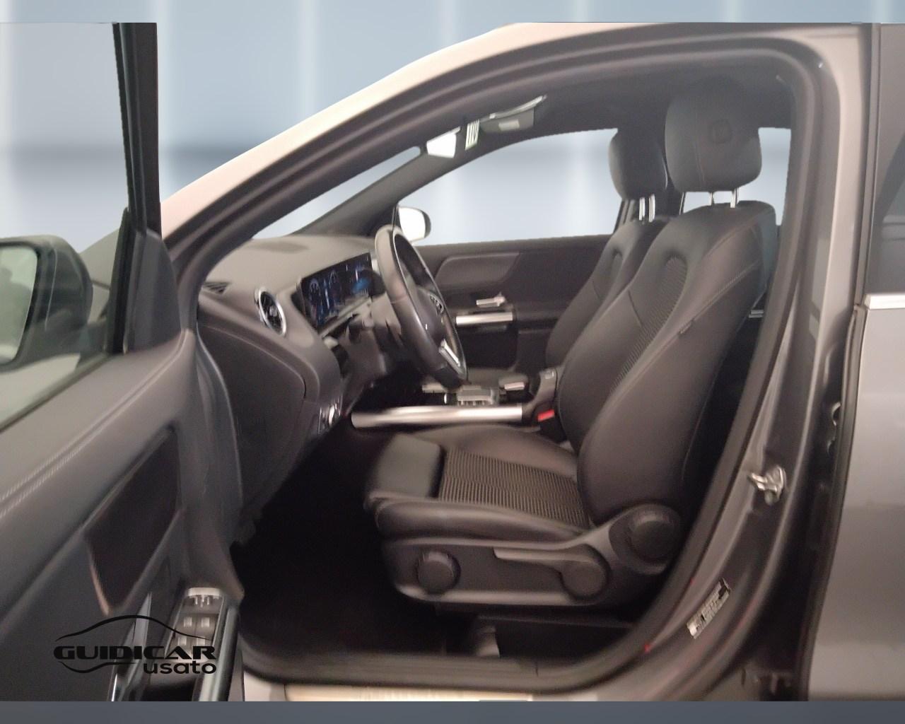 Mercedes-Benz GLA-H247 2020 - GLA 180 d Sport Plus auto