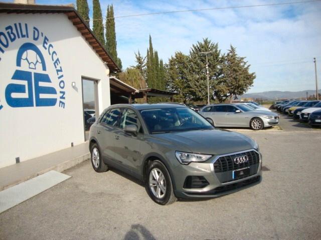 Audi Q3 35 TDI S tronic Business Advanced