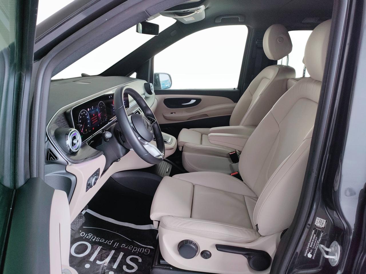 Mercedes-Benz Classe V 2024 Extralong - V Extralong 250 d Avantgarde auto