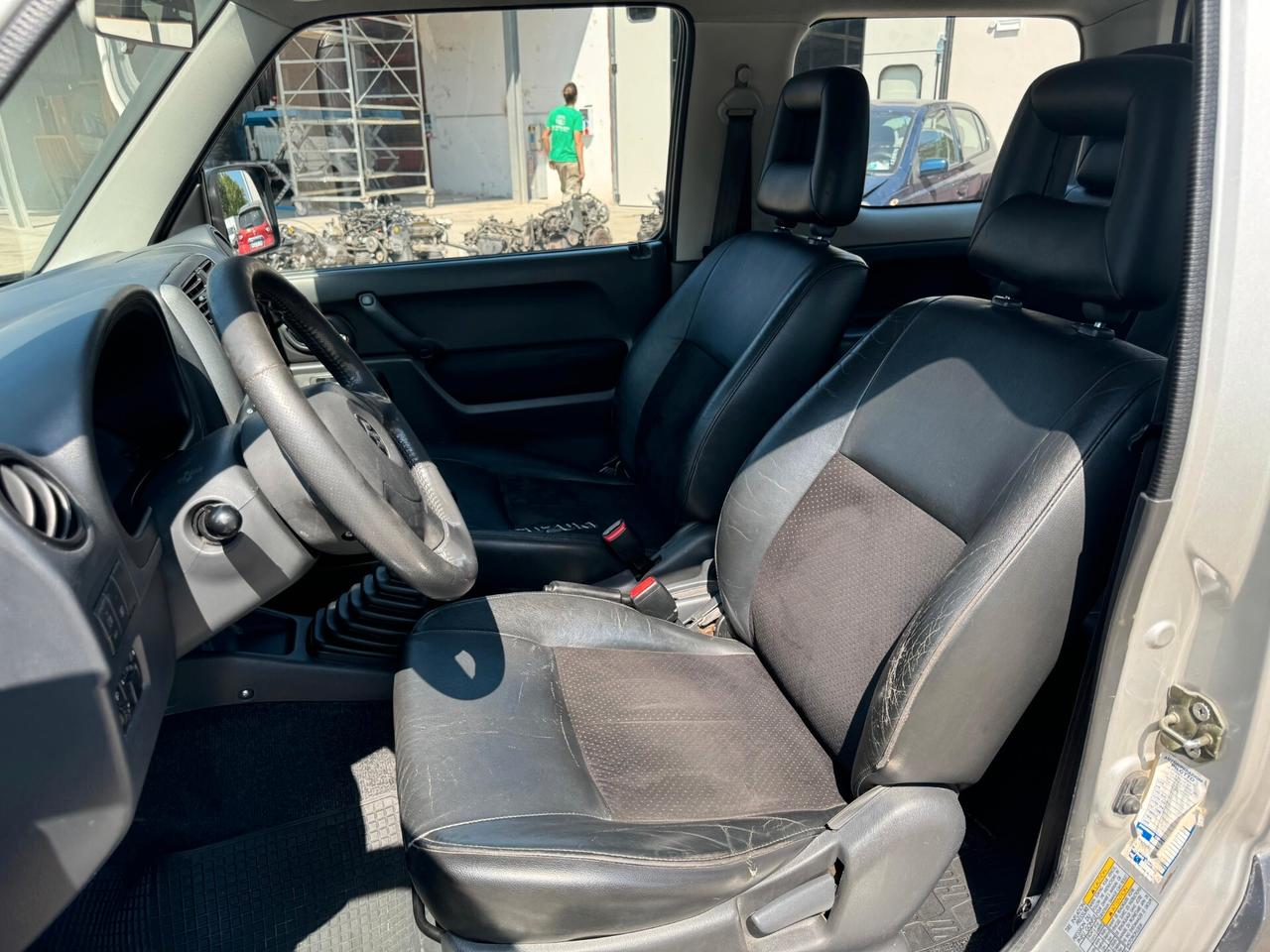 Suzuki Jimny 1.5 DDiS cat 4WD CLIMA BICOLOR PELLE CERCHI SNORKEL