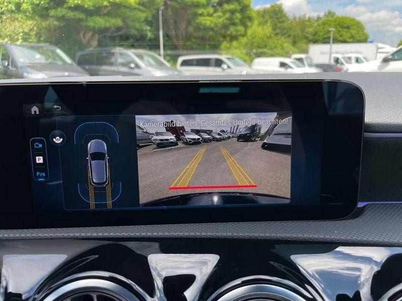 Mercedes-Benz Classe A A 200 d AMG Line Advanced Plus Multibeam Led Camera 18"