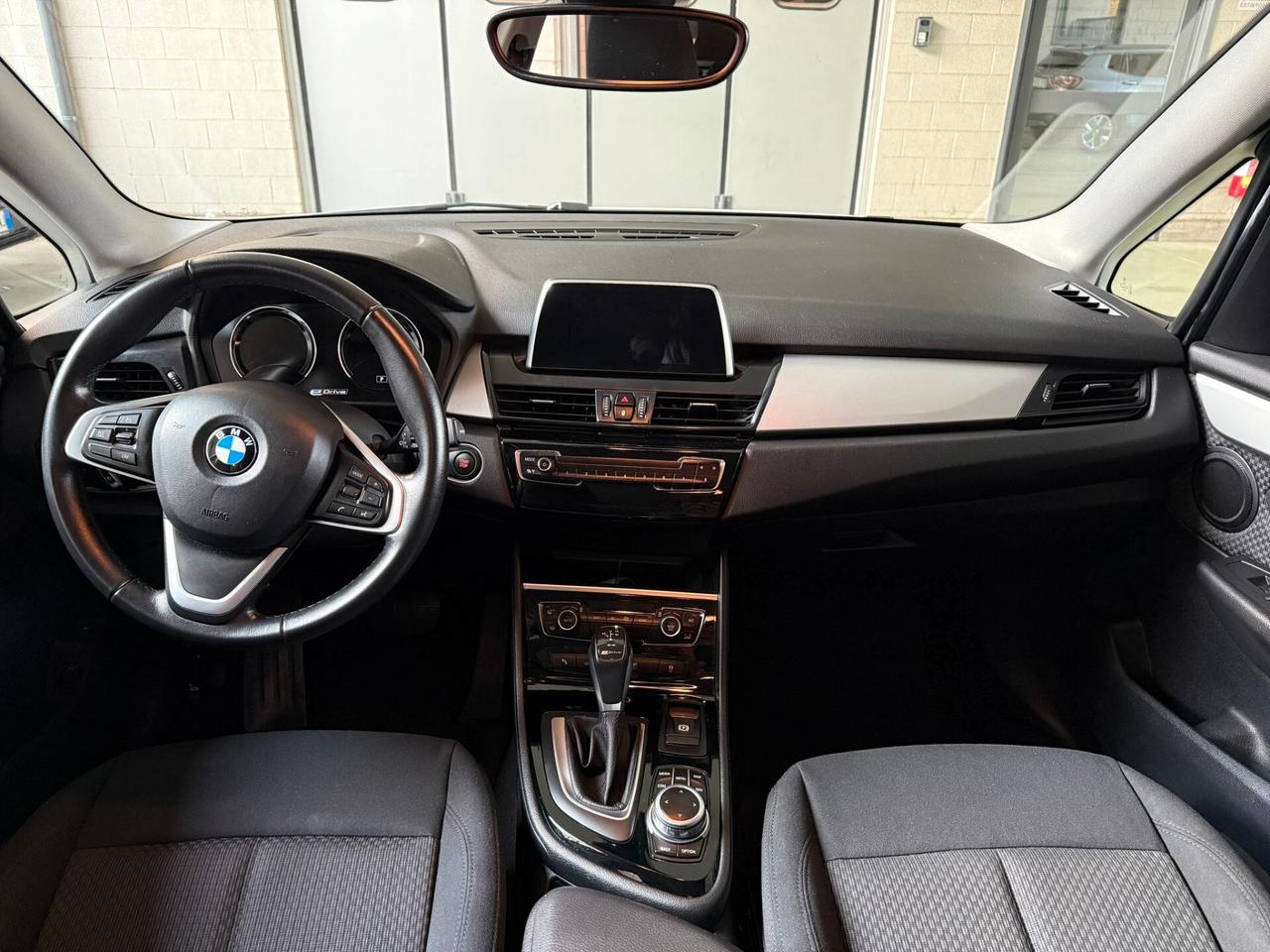 Bmw 2er Active Tourer 225xe Active Tourer iPerformance Business aut.