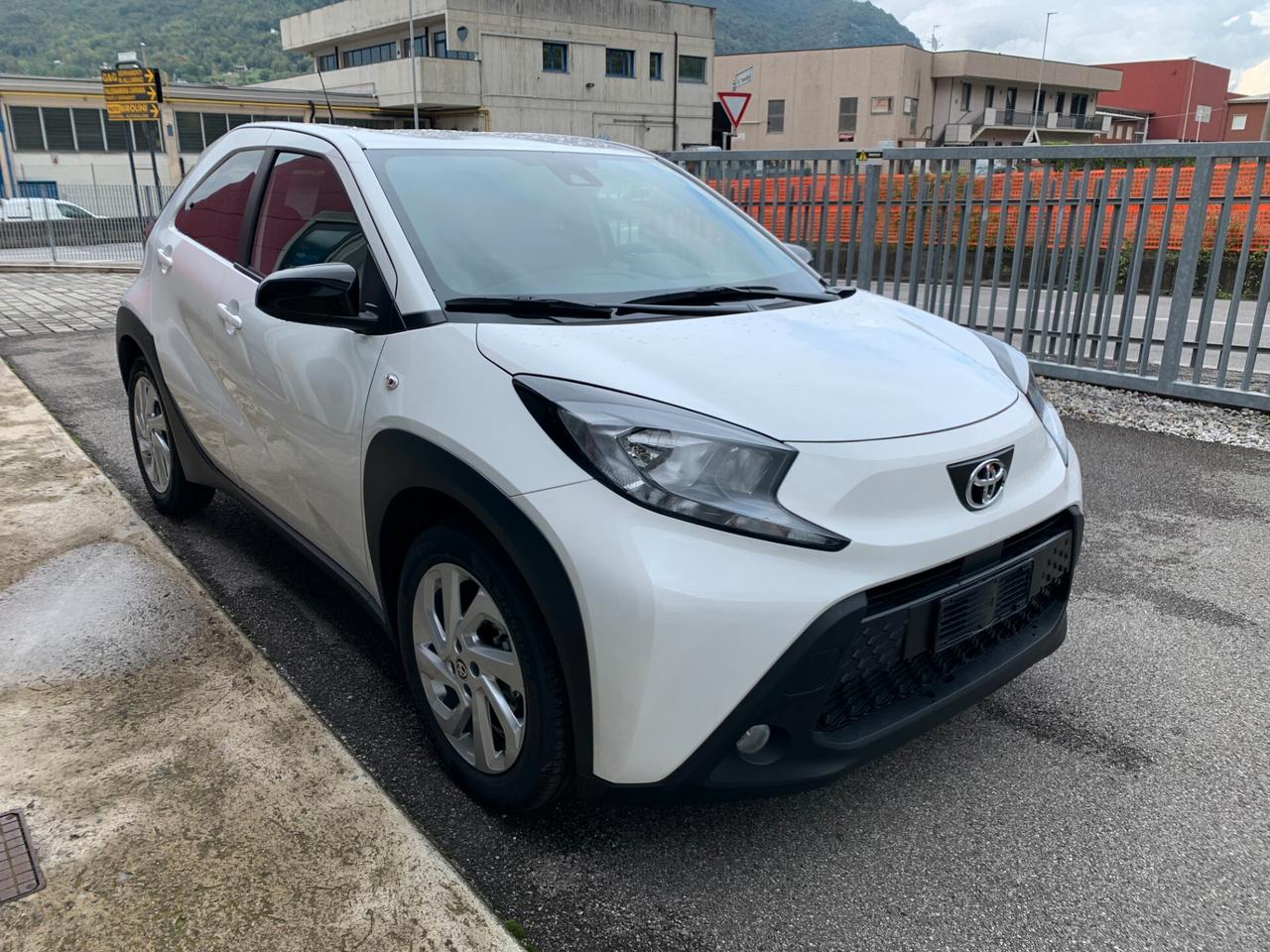 Toyota Aygo X 1.0 VVT-i 72 CV 5 porte Active