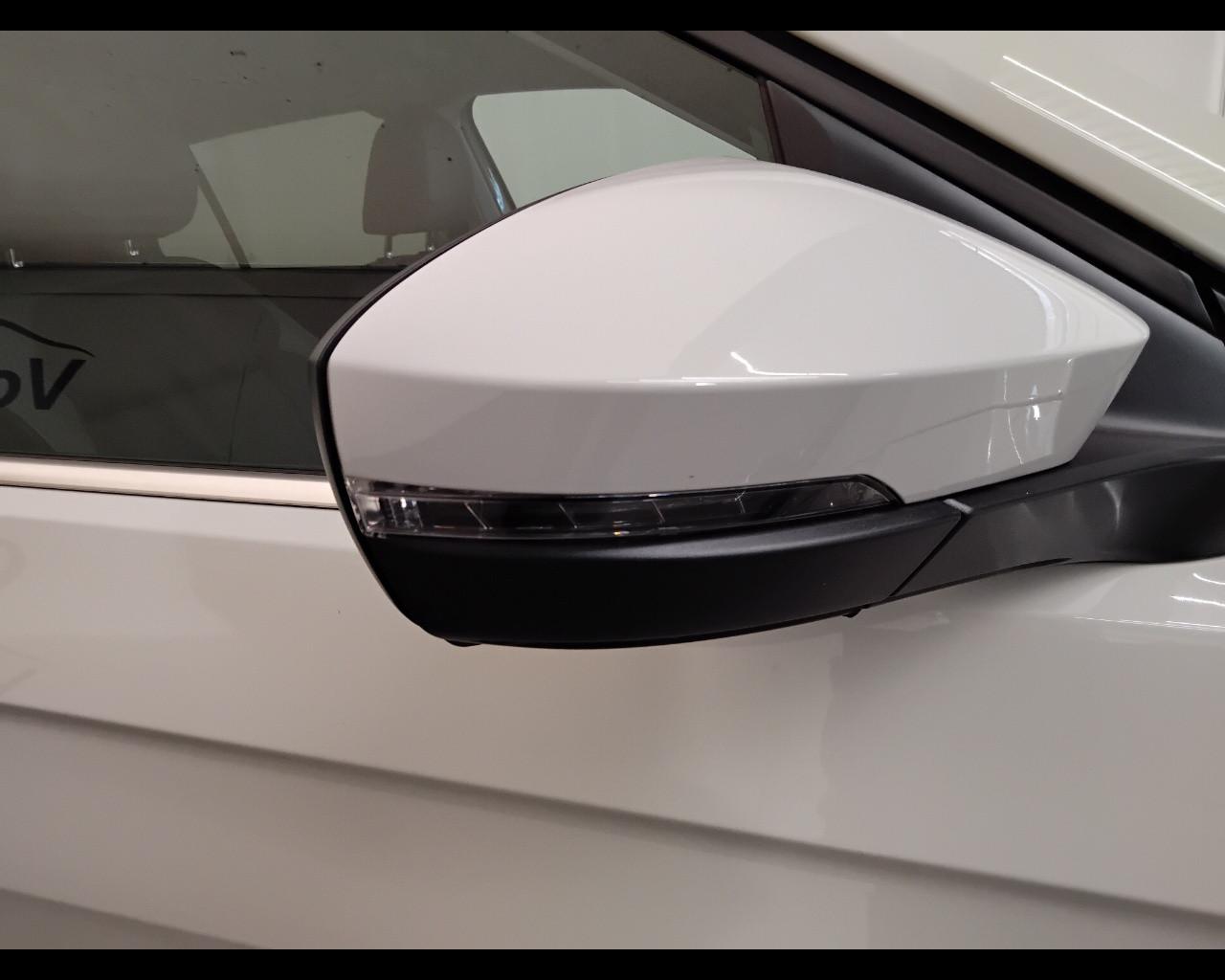 VOLKSWAGEN T-Cross 2019 - T-Cross 1.0 tsi Advanced 110cv