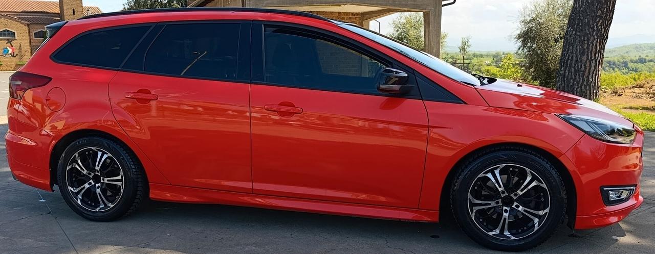 Ford Focus 1.5 TDCi ST Line