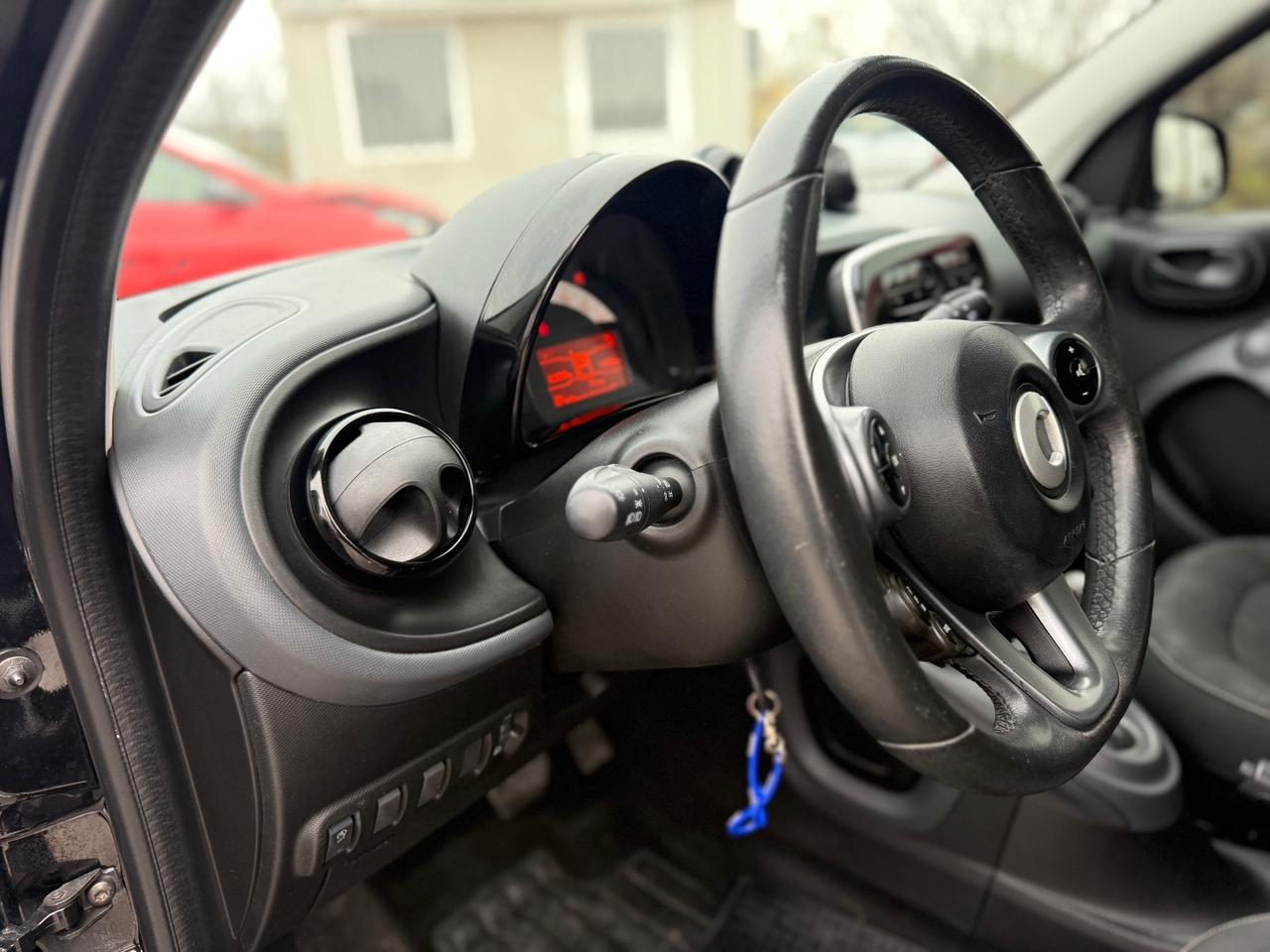 Smart ForFour 70 1.0 twinamic Passion NEOPATENTATI