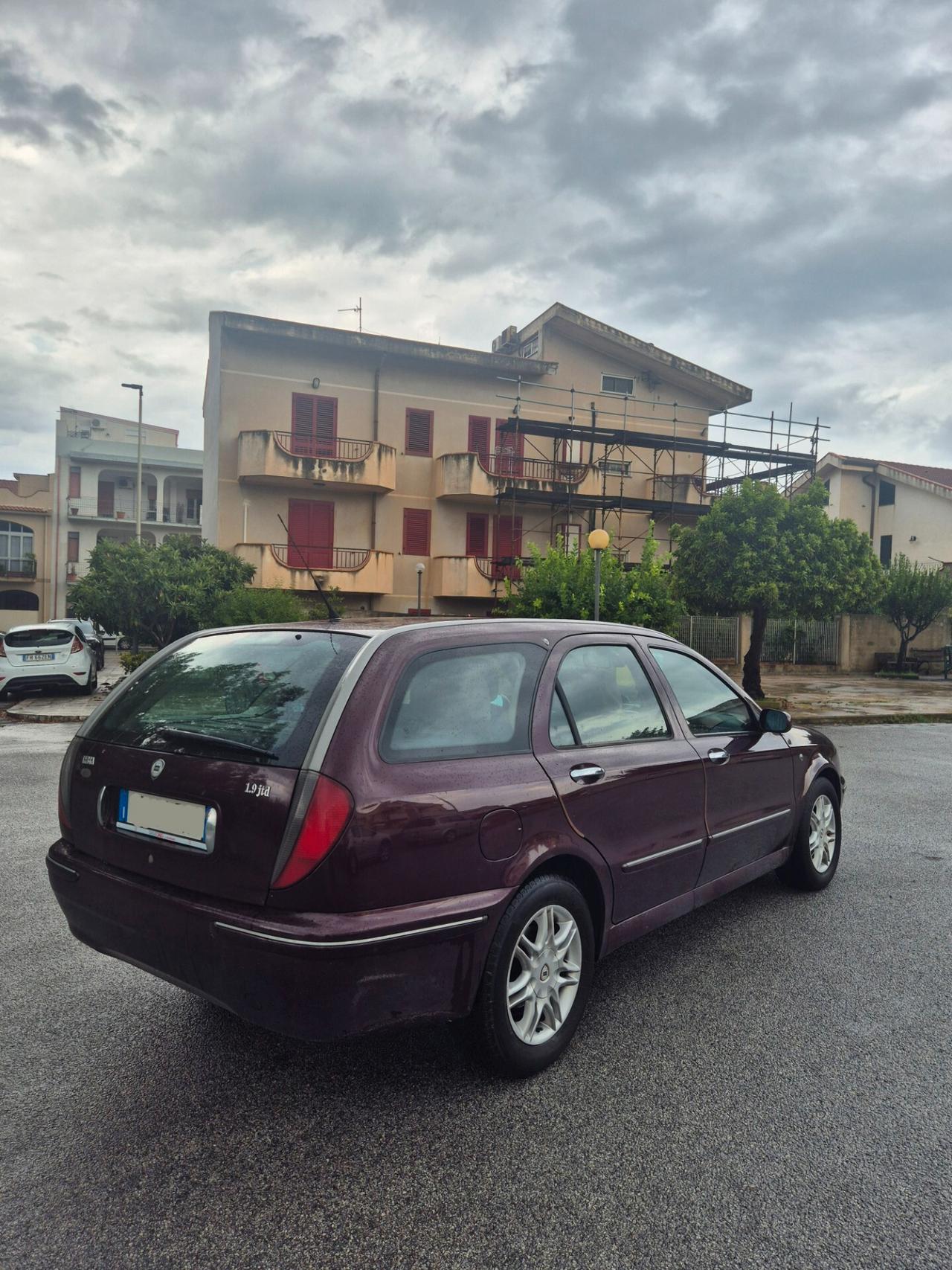 Lancia Lybra 1.9 JTD cat Station Wagon LX