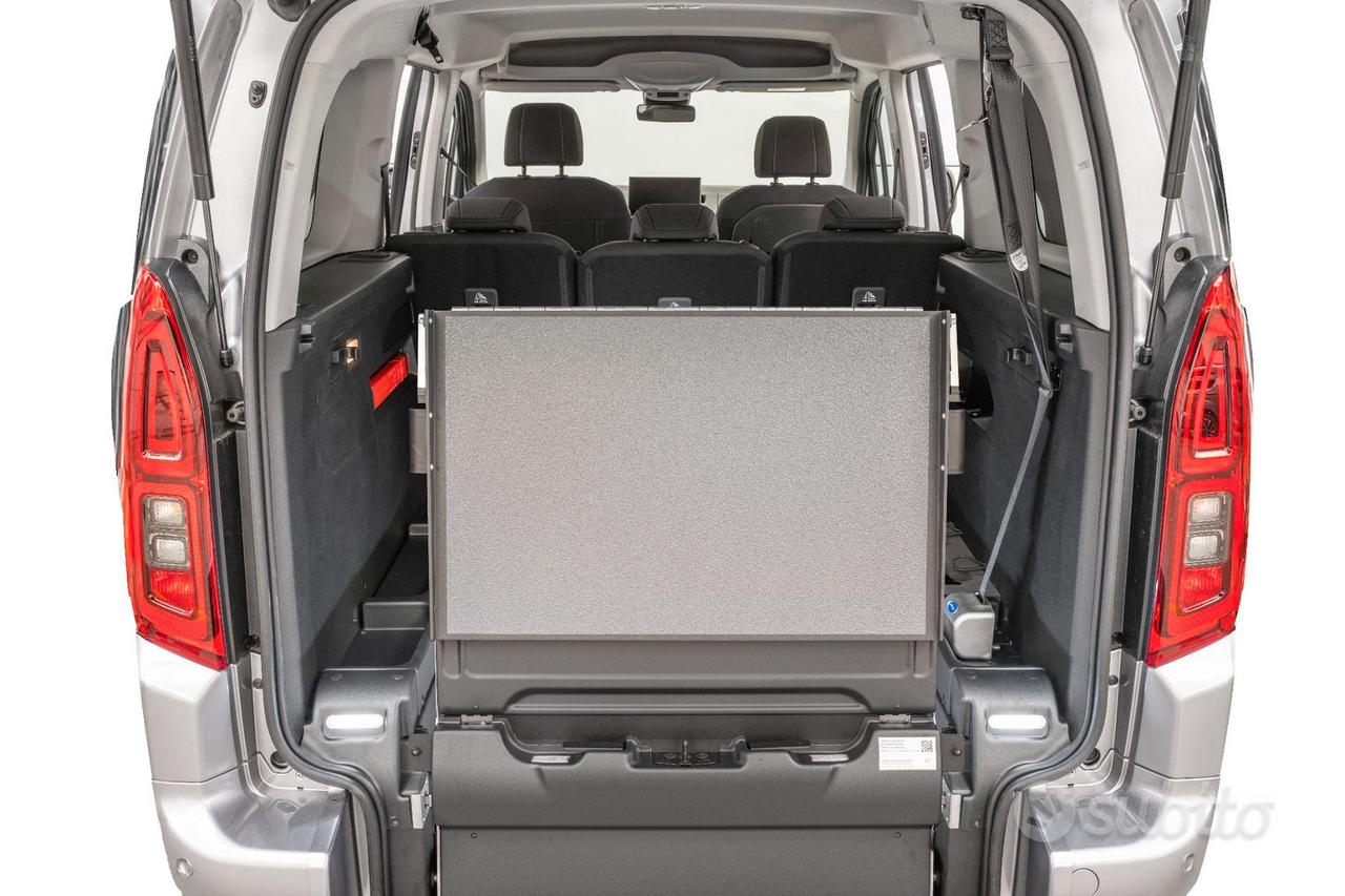 Toyota Proace City 130CV - Pianale ribassato Nuovo
