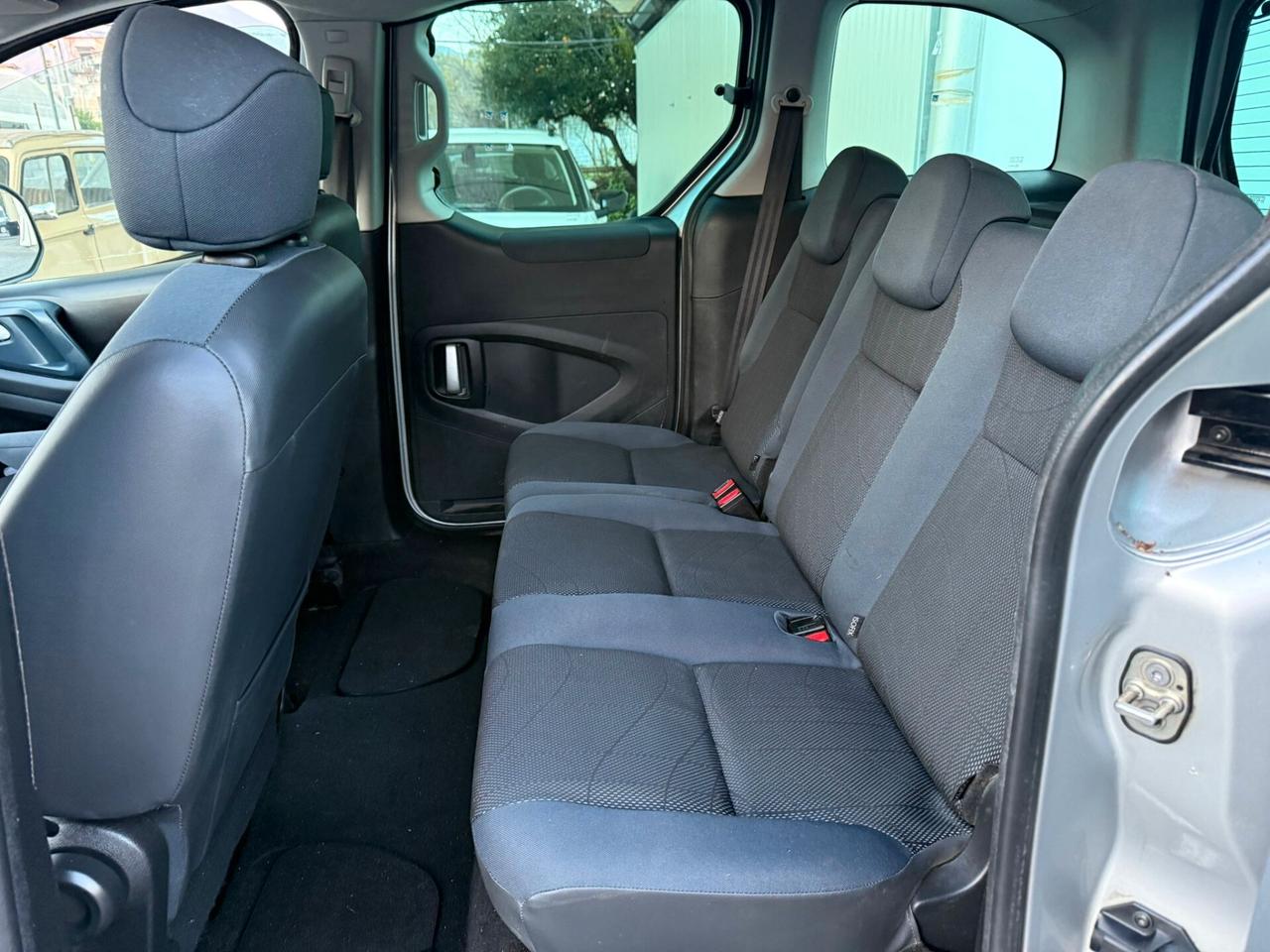 Peugeot Partner Tepee 1.6 Hdi 92cv S&S Outdoor