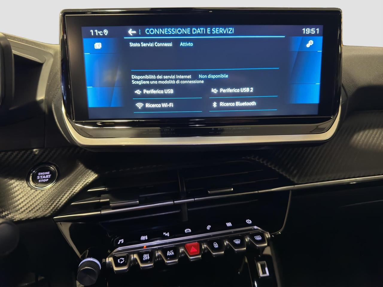 Peugeot 2008 1.5 bluehdi 130cv Allure Pack automatica 2023