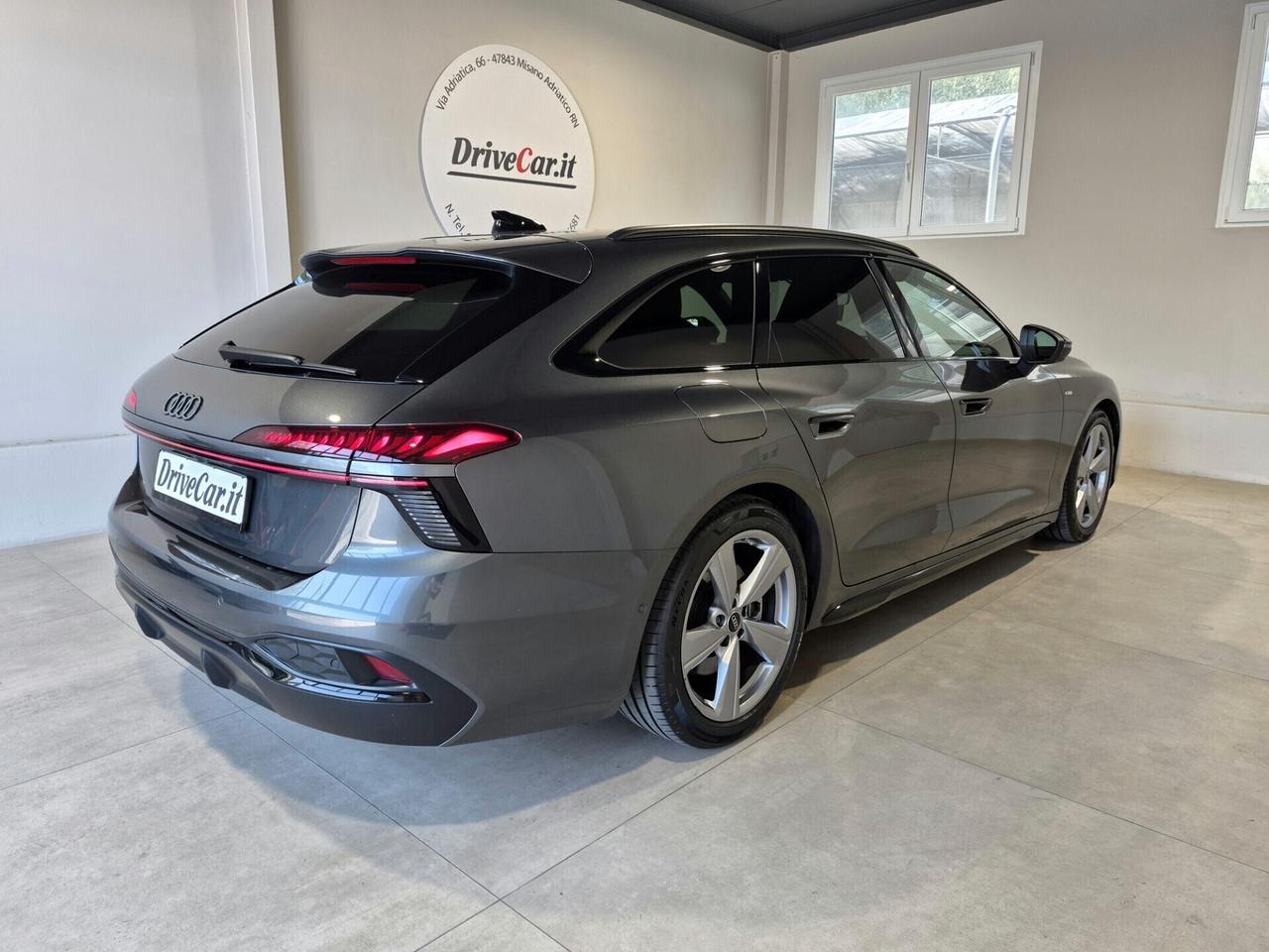 Audi A6 AVANT *NUOVO MODELLO* S LINE EDITION TDI S TRONIC TETTO MATRIX DISPLAY PASS. CLIMA 4ZONE 360° CARPLAY