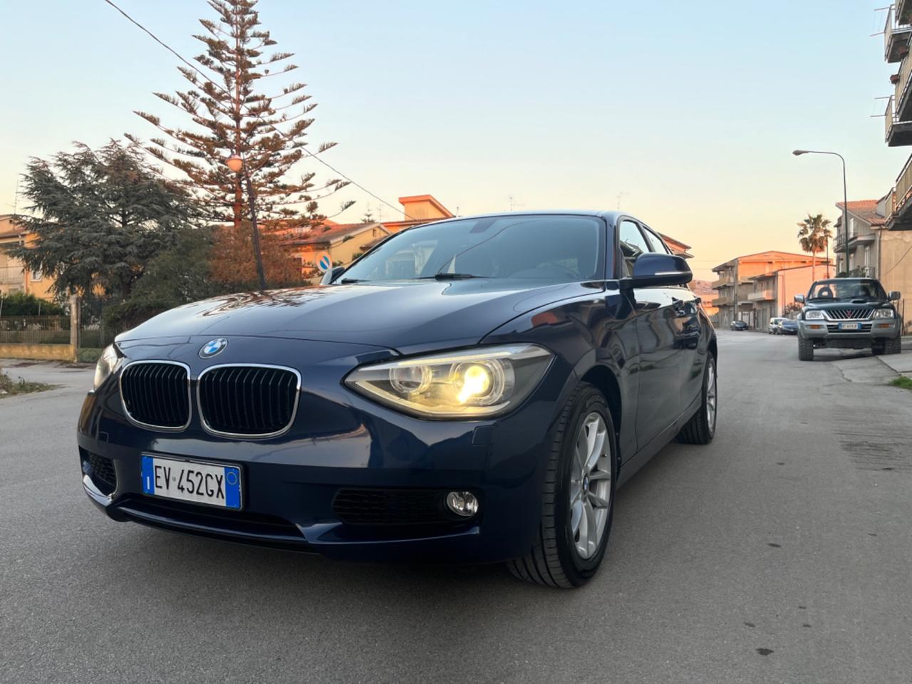 Bmw 120 120d xDrive 5p. Urban