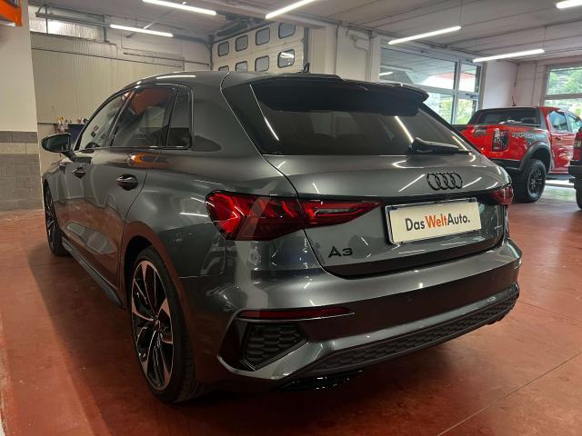 Audi A3 A3 Sportback 40 2.0 tfsi S line edition quattro s-tronic - Black pack