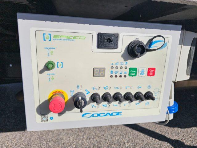 IVECO Daily 35S14 2.3HPT PL PIATTAFORMA CON CESTELLO 20 SOCAGE