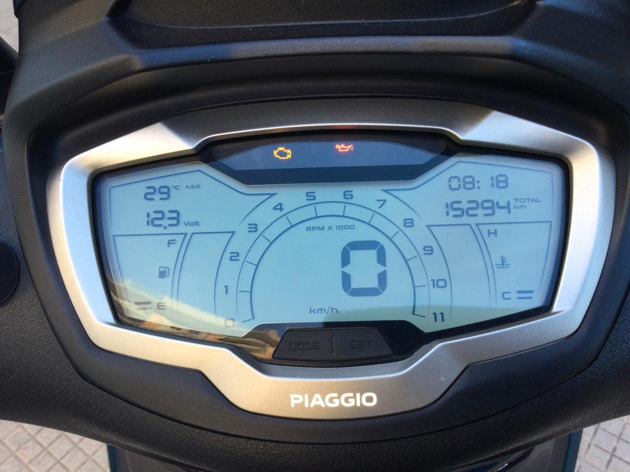 Piaggio Beverly 400 HPE