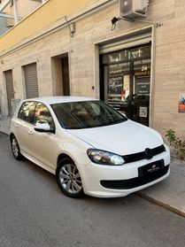 Volkswagen Golf 1.4 benzina **DISTRIBUZIONE**