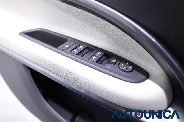 FIAT 600 HYBRID 110 CV DCT MHEV LA PRIMA AUTOMATICA