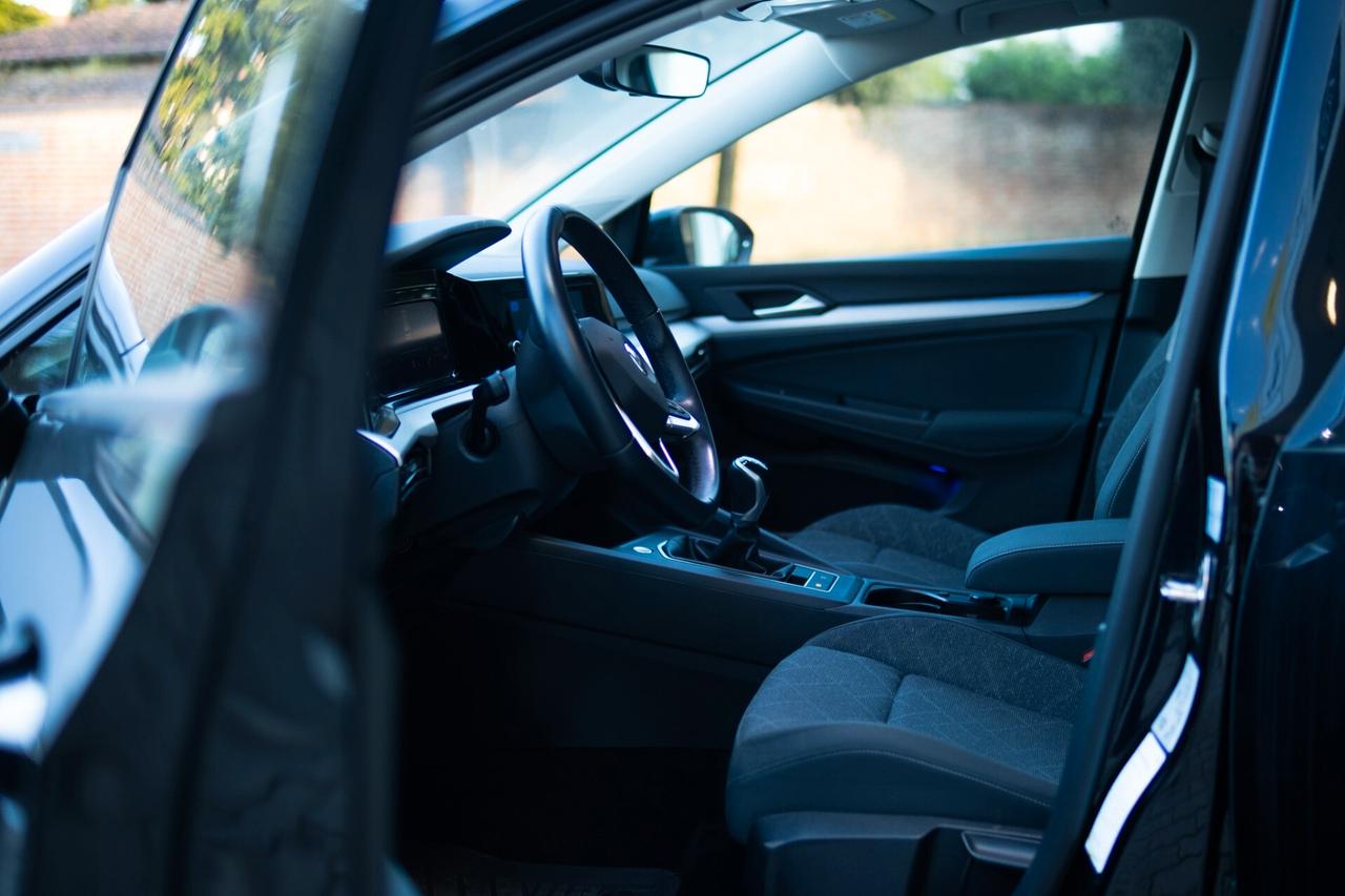 Volkswagen Golf 1.0 TSI EVO Life