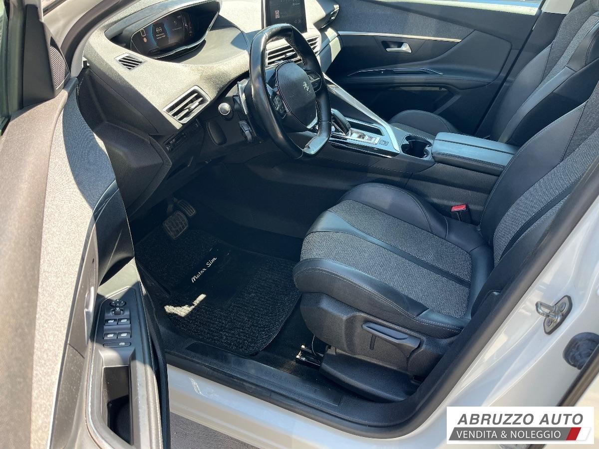 PEUGEOT 5008 Turbo 130 S&S EAT8 Allure