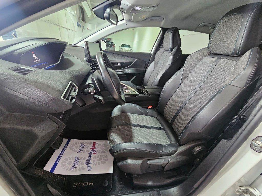 Peugeot 3008 BlueHDi 130 S&S EAT8 Allure