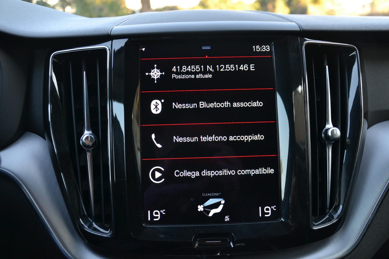 Volvo XC 60 2.0 197CV AWD HYBRID/DIESEL AUT.+FULL LED+RCAM+NAV