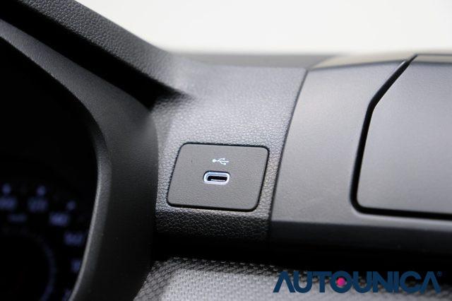 DACIA Sandero STEPWAY 1.0 TCE ECO-G ESSENTIAL GPL FARI LED