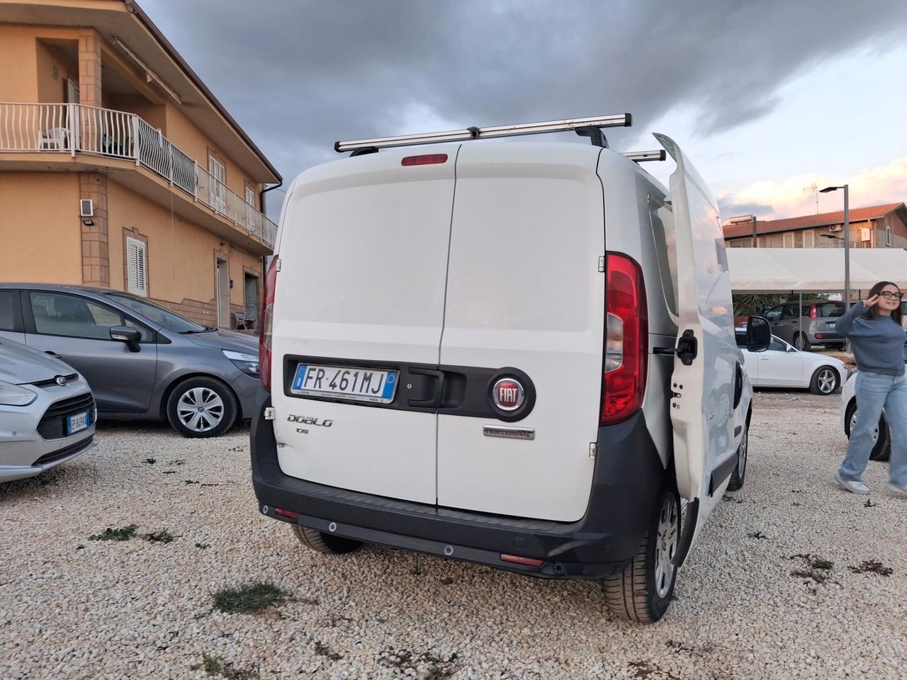 Doblò 1.6 MJT 16V 120CV 3 posti iva deducibile