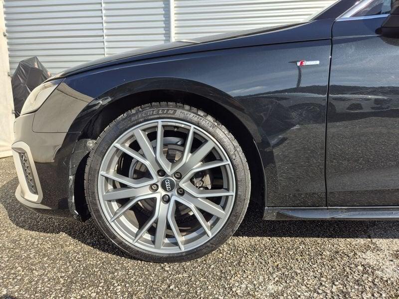 Audi A4 A4 Avant 35 TDI/163 CV S tronic S line edition