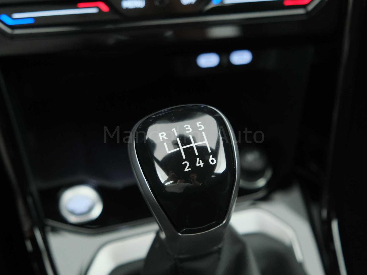 Volkswagen T-Roc 2.0 tdi scr 115cv r-line plus