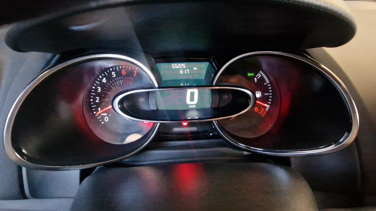Renault Clio 1.2 75CV 5 porte Intens