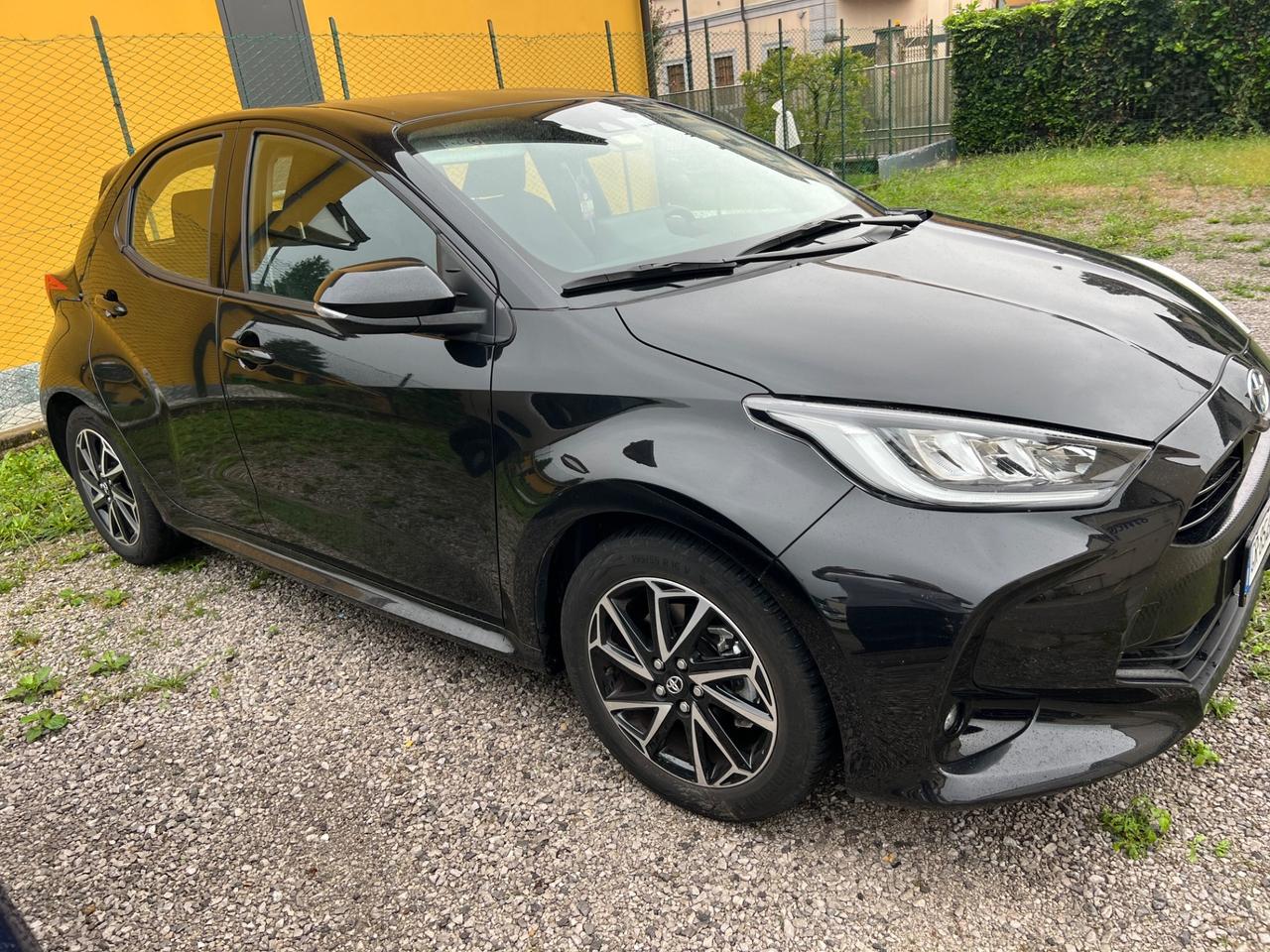 Toyota Yaris 1.5 Hybrid 5 porte Trend