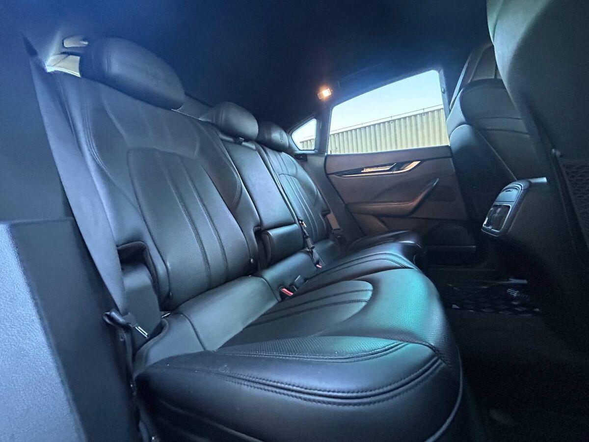 Maserati Levante 3.0 V6 430cv auto