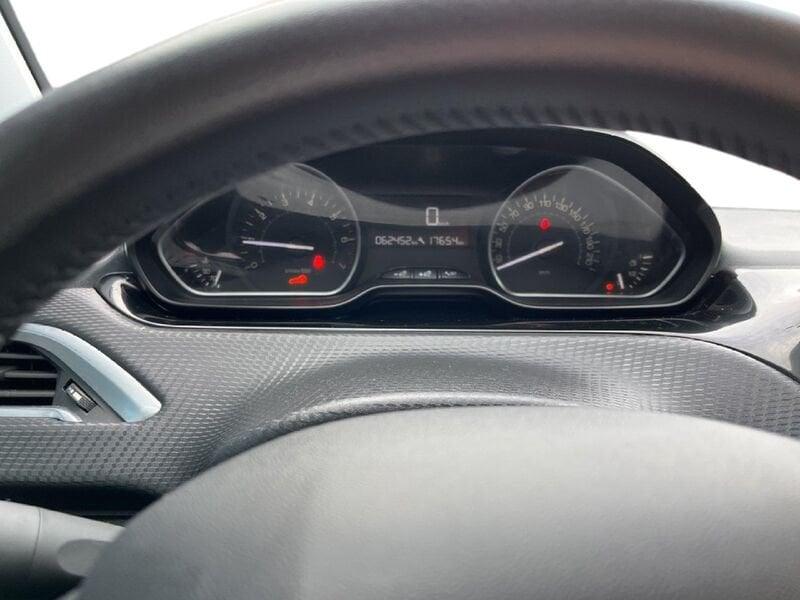 Peugeot 2008 1.2 puretech Active s&s 82cv my18