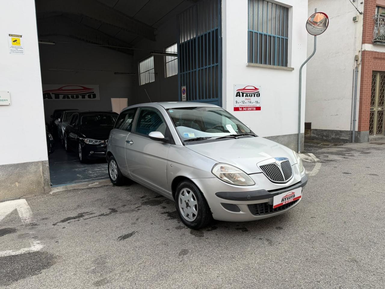Lancia Ypsilon 1.2 Argento
