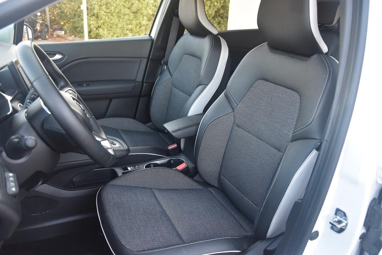 Renault Captur Plug-in Hybrid E-Tech 160cv Intens