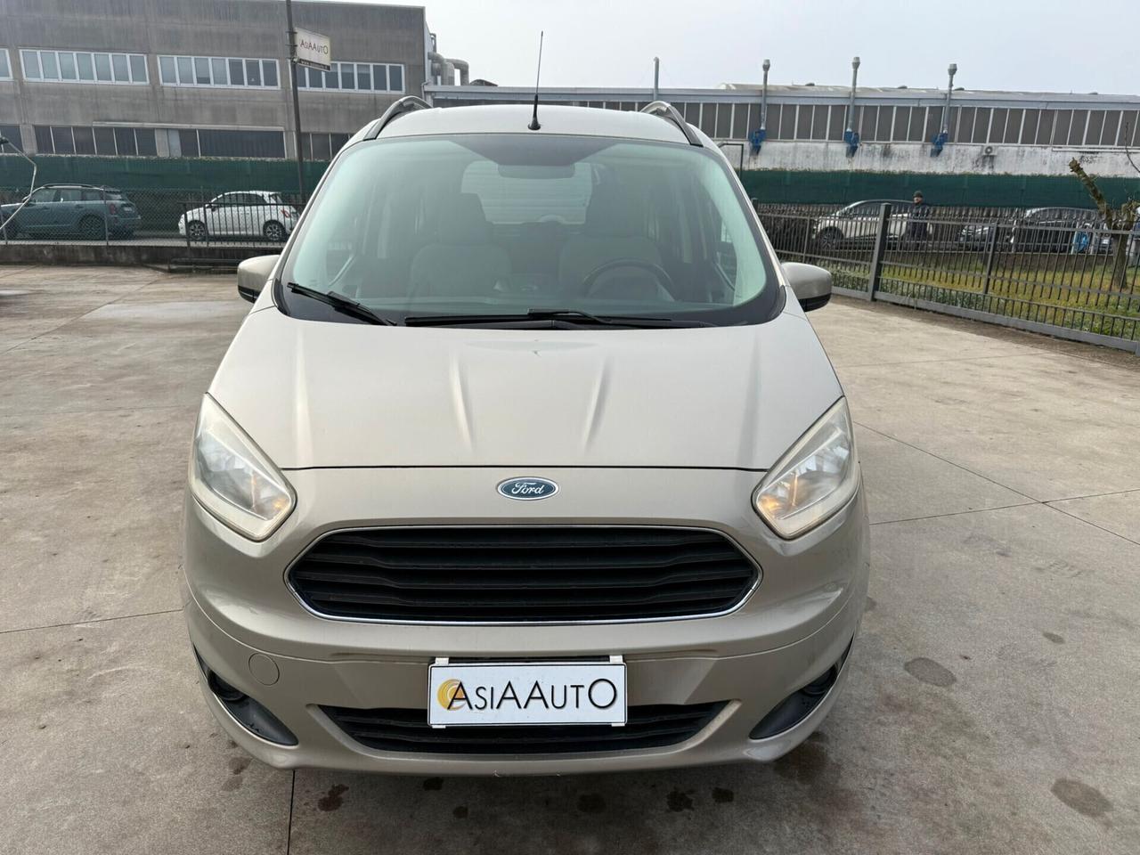 Ford Tourneo Courier 1.0 EcoBoost 100 CV Titanium