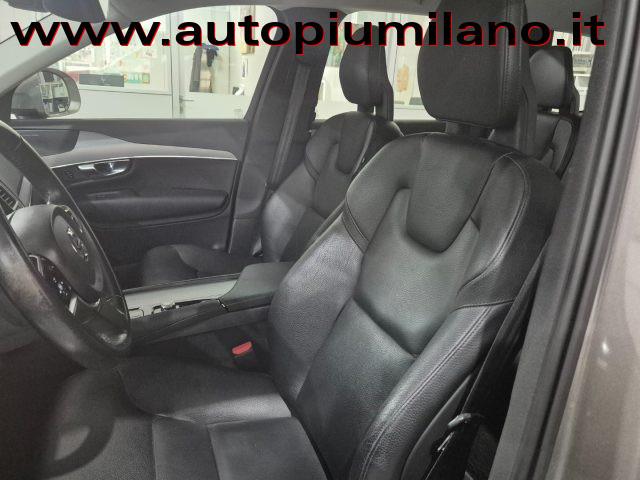 VOLVO XC90 B5 (d) AWD Geartronic Momentum