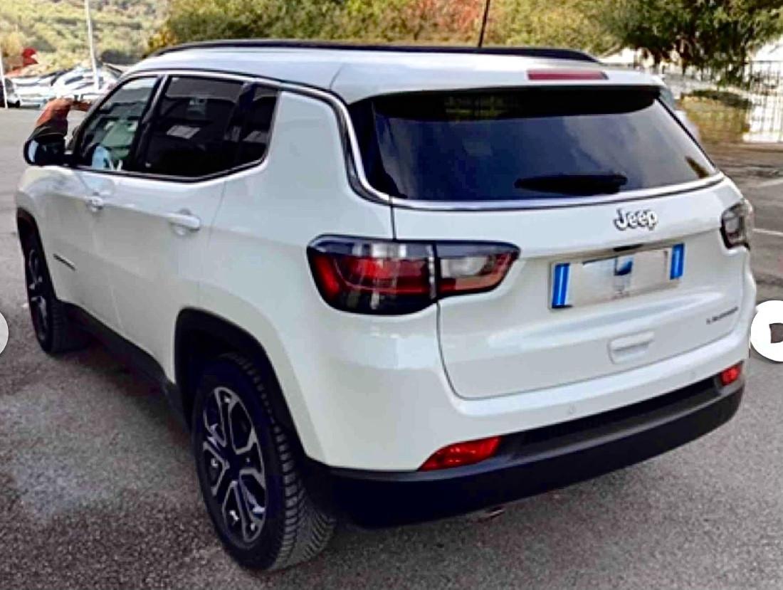 Compass 1.6 Multijet 130 CV Limited(telecam.360)