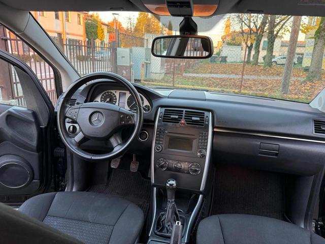 MERCEDES-BENZ B 180 CDI Executive