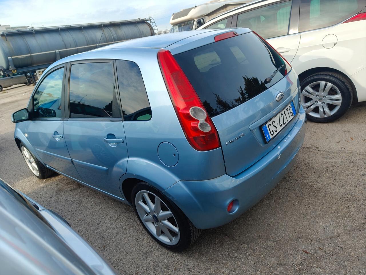 Ford Fiesta 1.4 TDCi 5p. Titanium