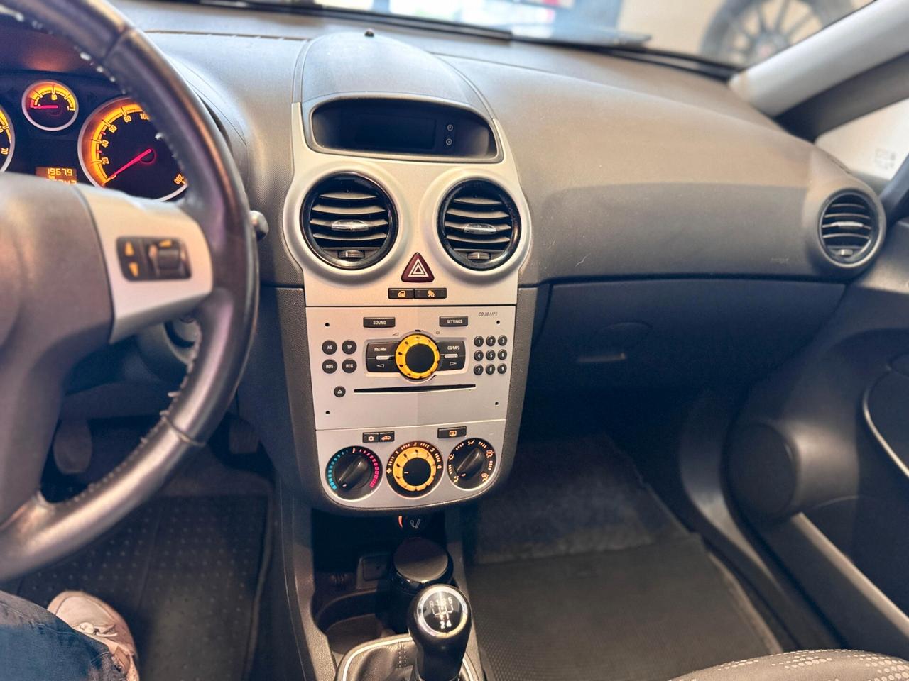 Opel Corsa 1.2 5 porte Edition